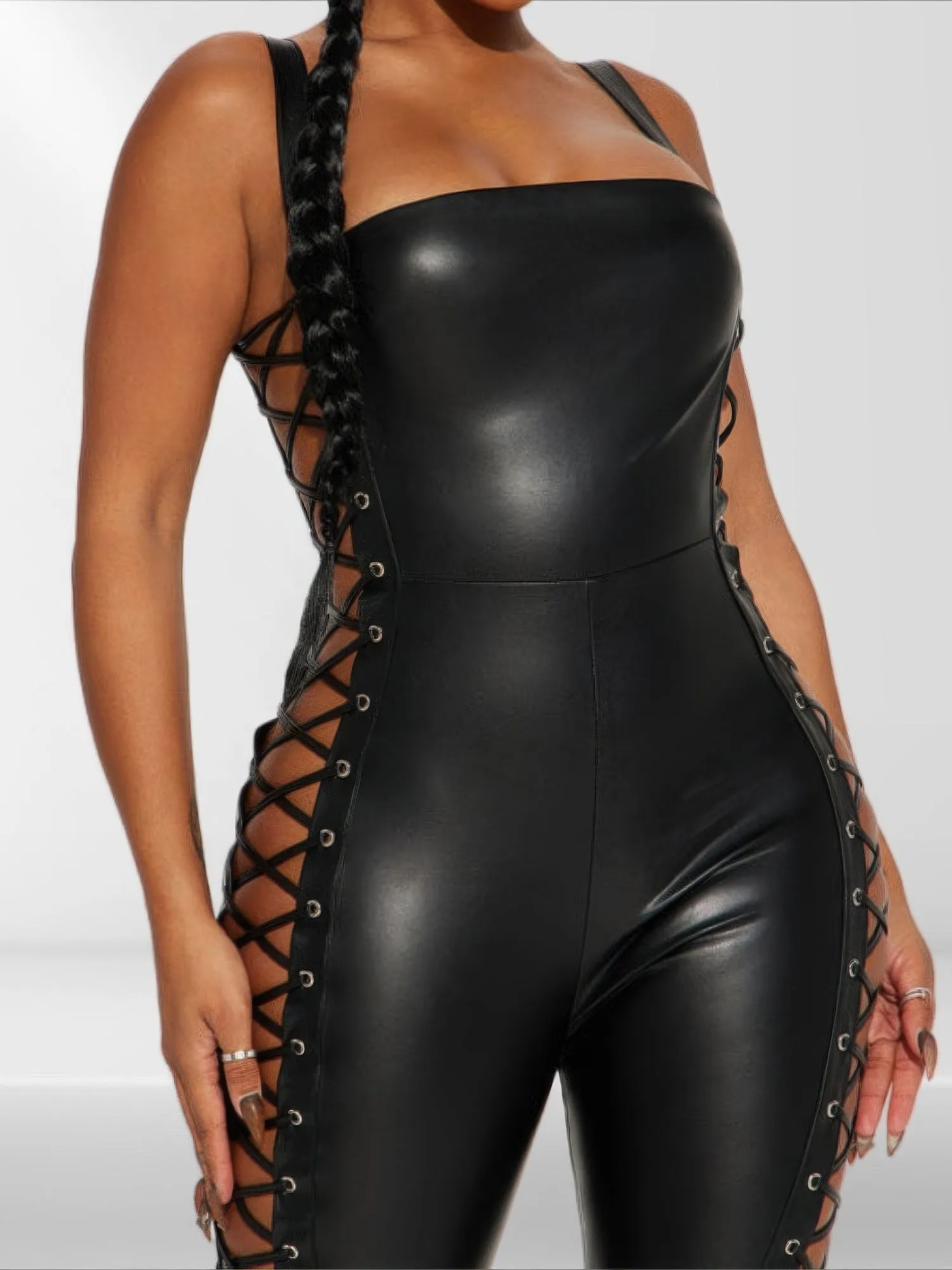 🔥 Sleek & Edgy Faux Leather Jumpsuit – Statement Piece for Bold Fashionistas 🔥
