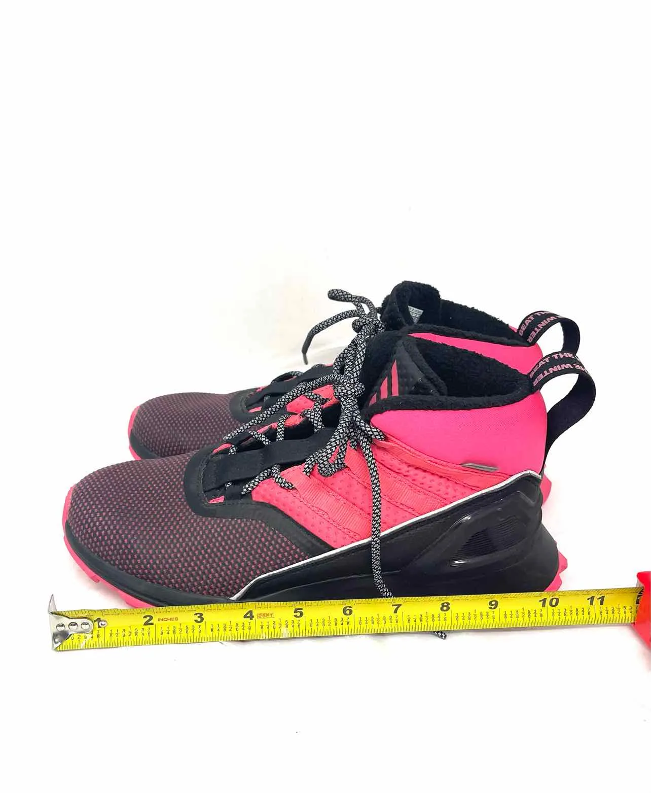 Adidas Size 6 Black/Pink Lace-Up Textured Shoes Sneakers