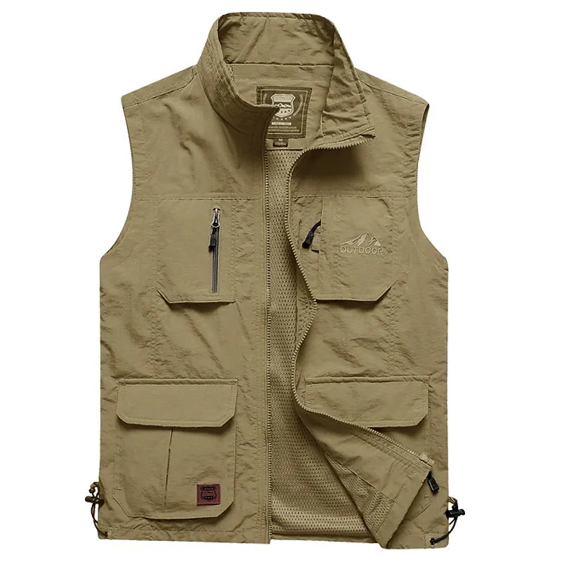 Adventure Fishing Vest with Tactical Features - Men's Sleeveless Jacket for Outdoor Activities