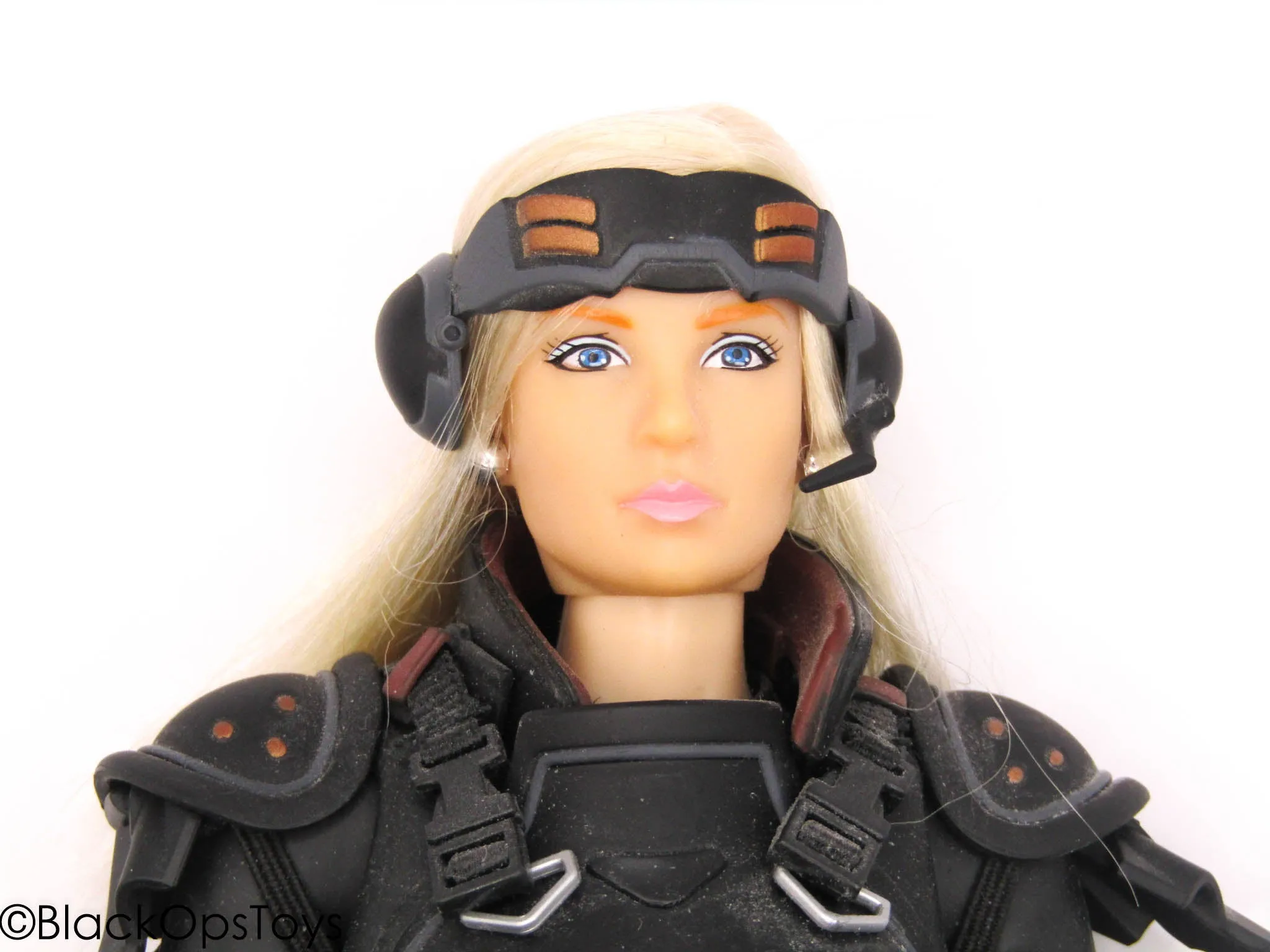 Appleseed - Female Dressed Body Set w/Blonde Head Sculpt