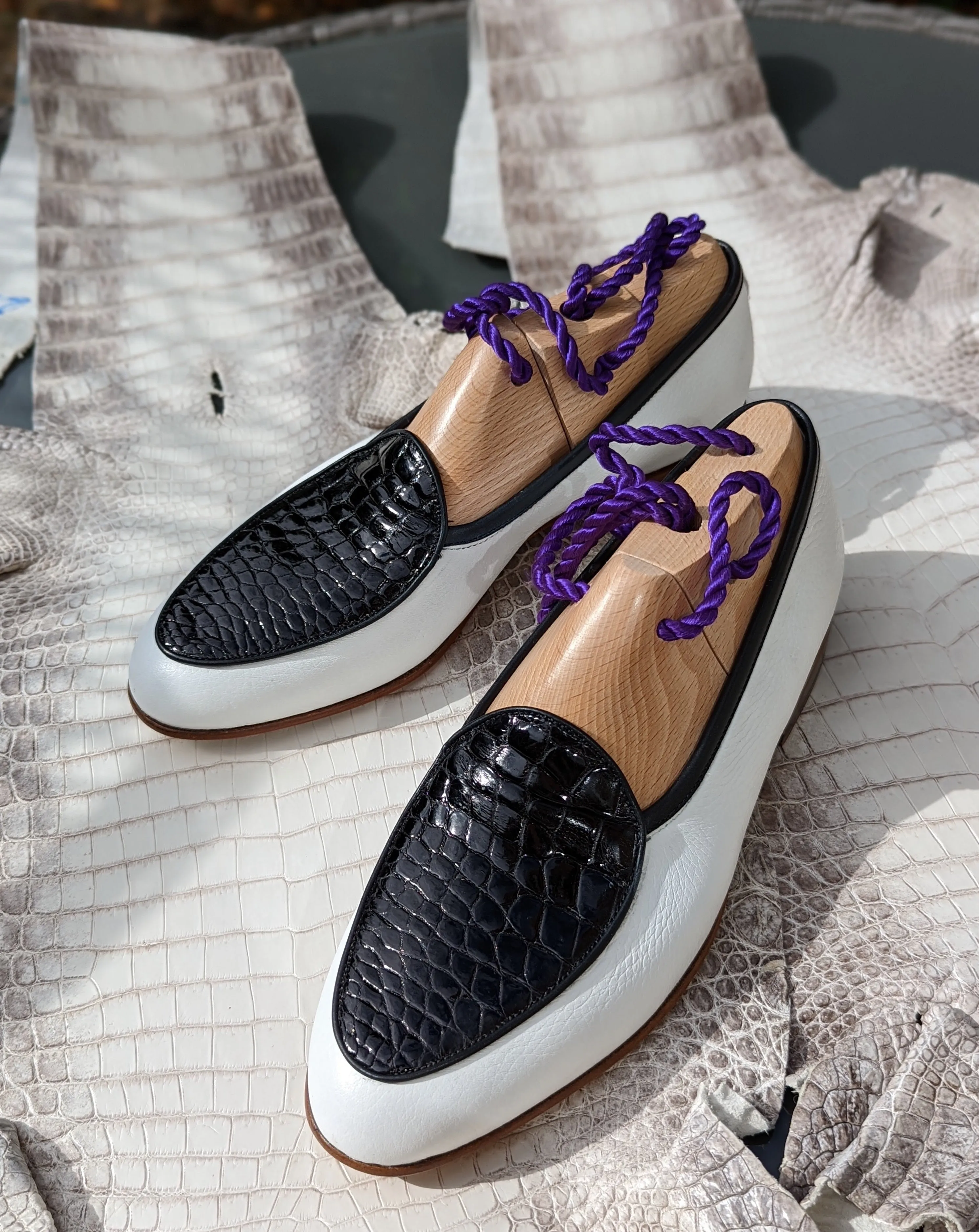 Belgian Loafer - Black crocodile & White Deer