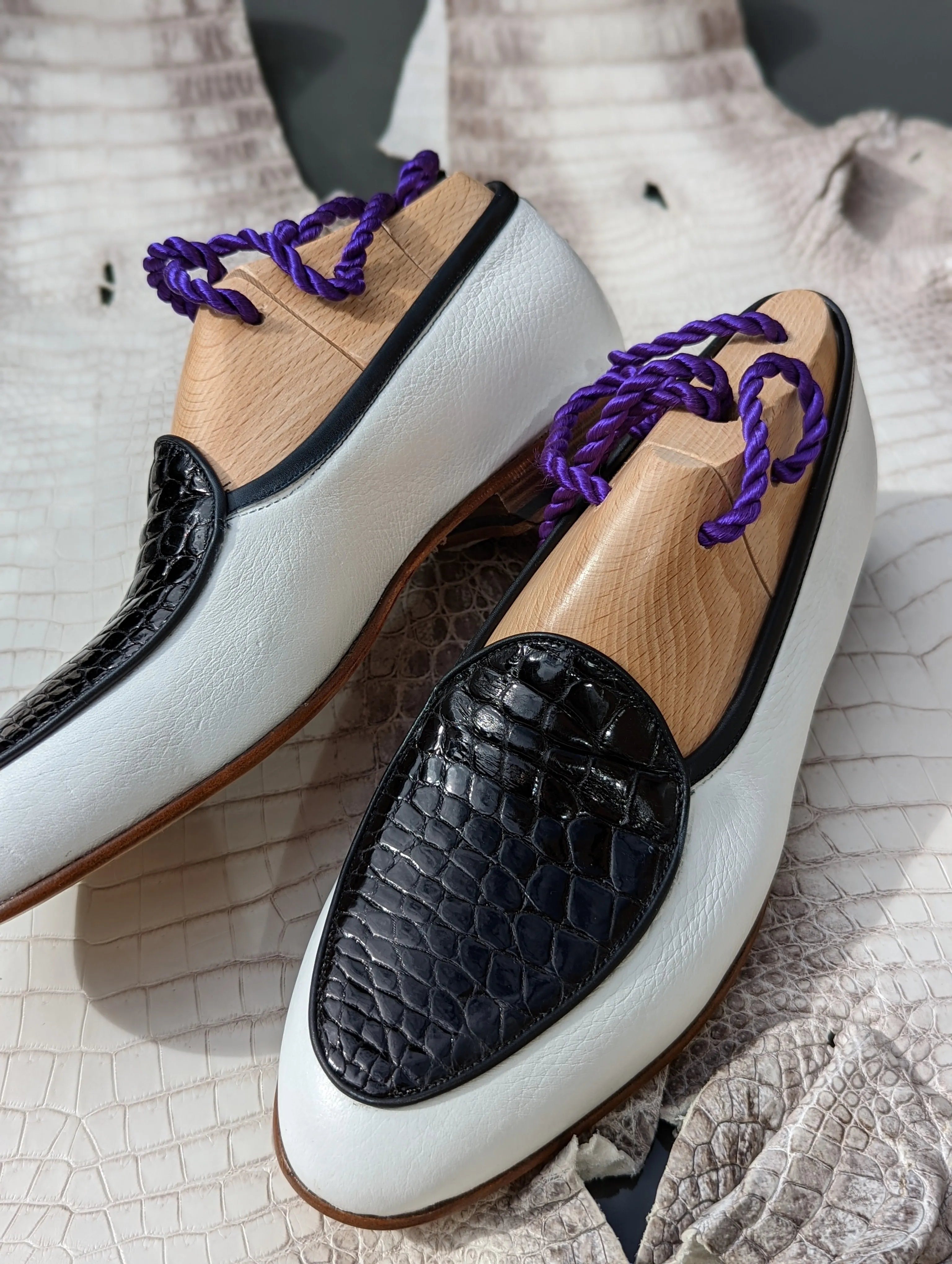 Belgian Loafer - Black crocodile & White Deer
