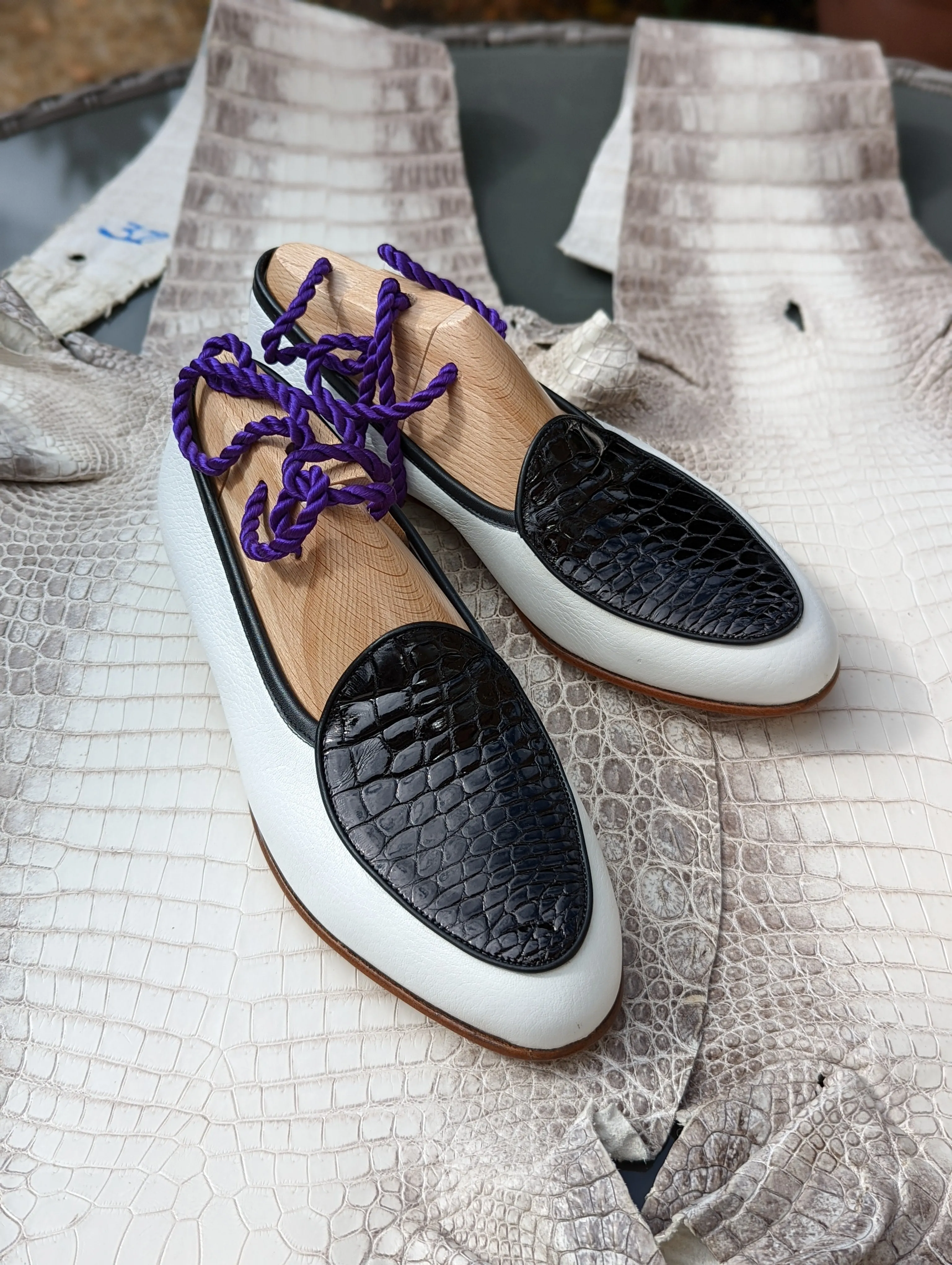 Belgian Loafer - Black crocodile & White Deer