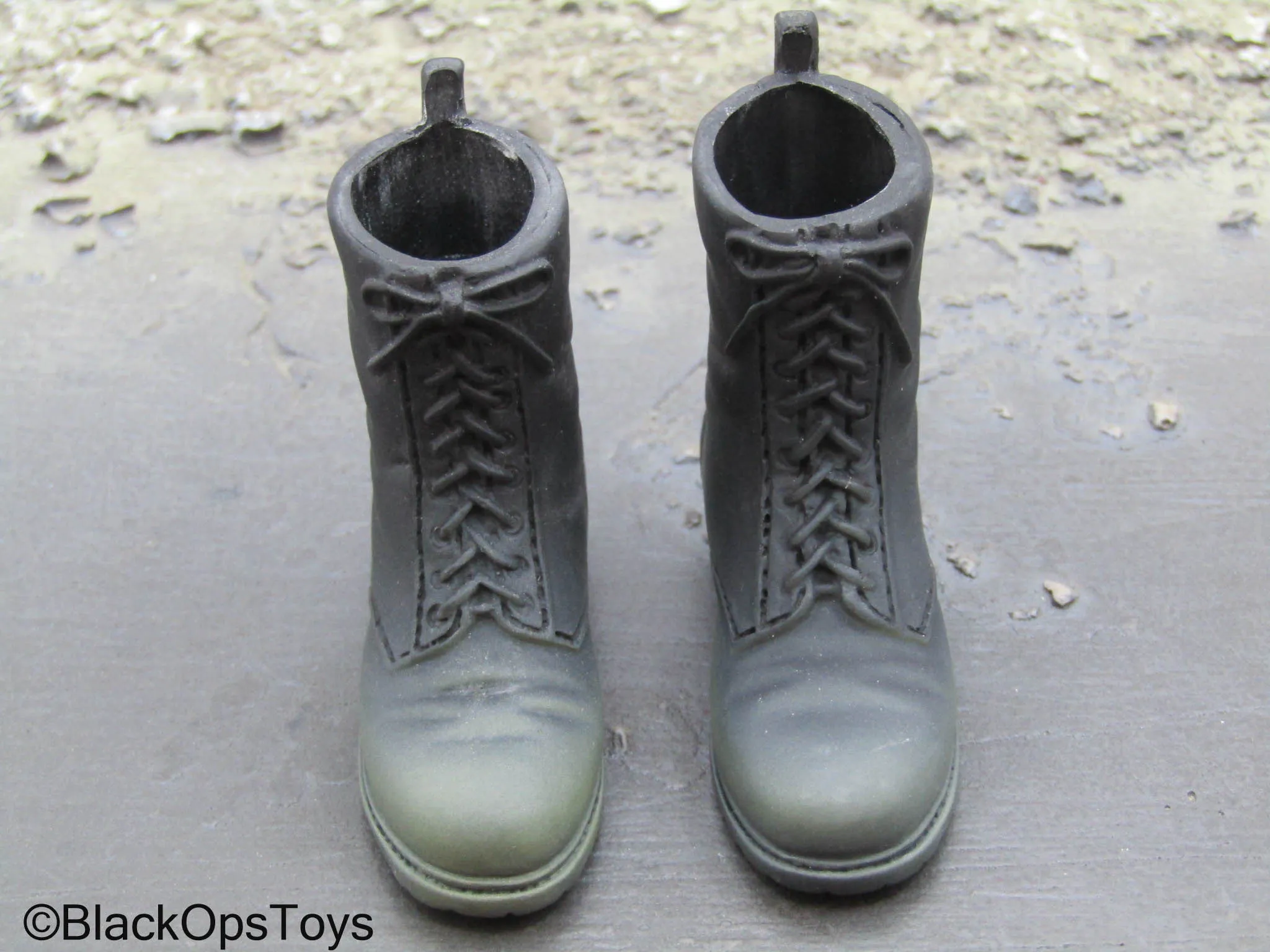 British - Black Weathered Combat Boots (Foot Type)