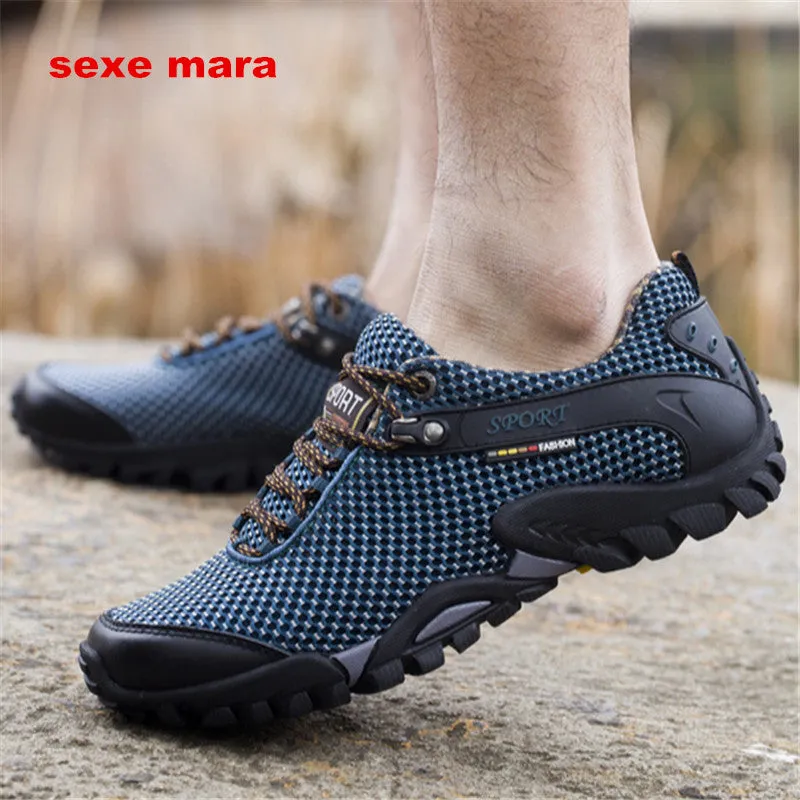 Flexible Outdoors Climbing Shoes