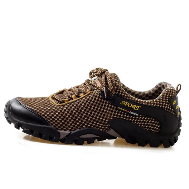 Flexible Outdoors Climbing Shoes