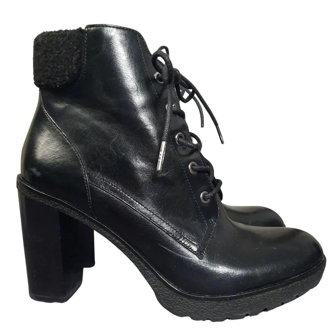 Micheal Kors Black Heel Combat Boot With Rubber Outsole Size 11
