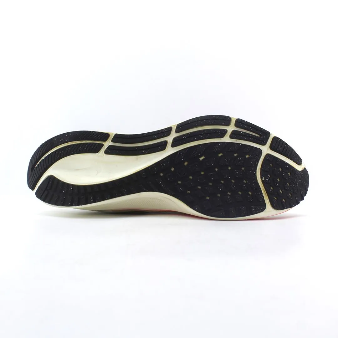 NIKE PEGASUS 38