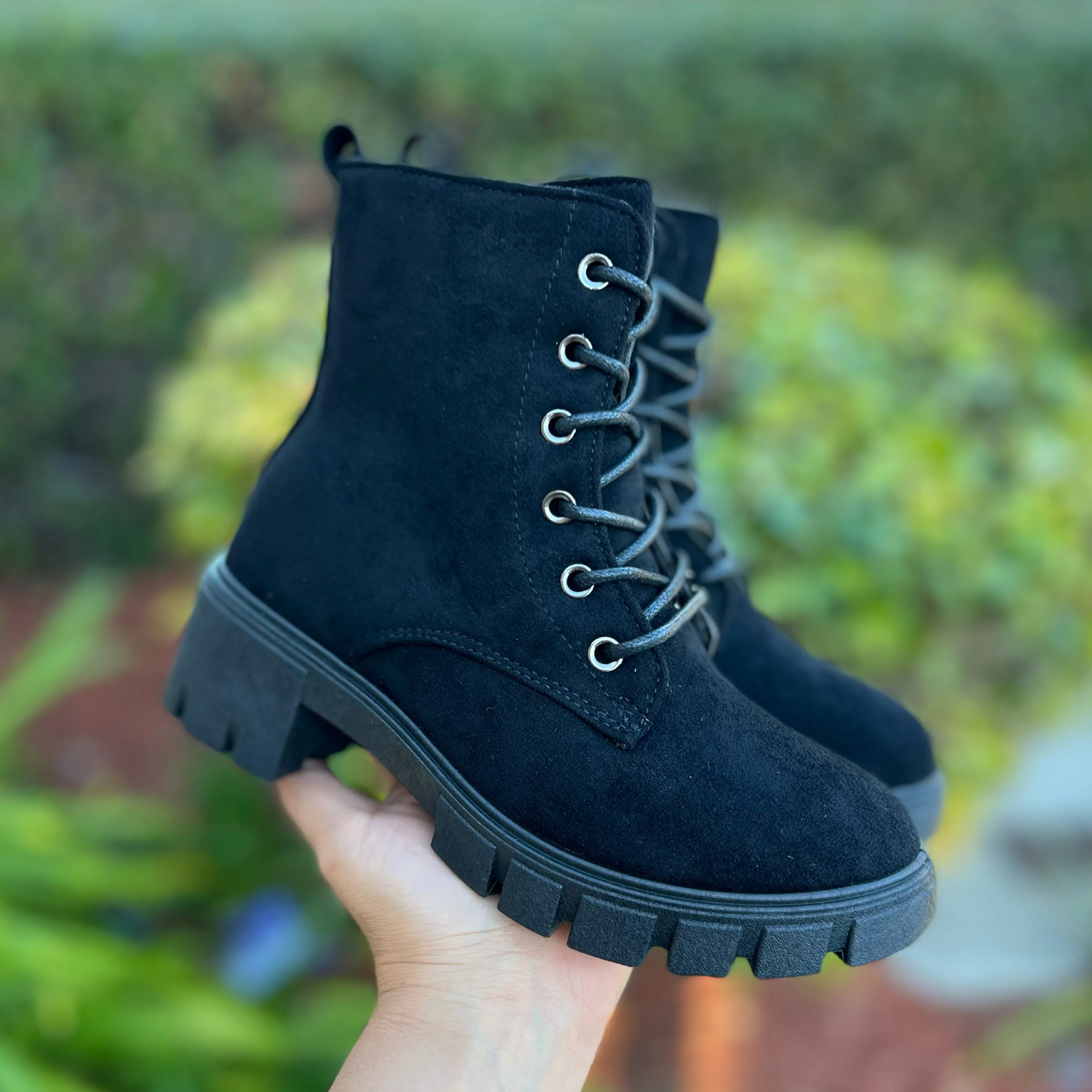 Paulina combat boots (Black)