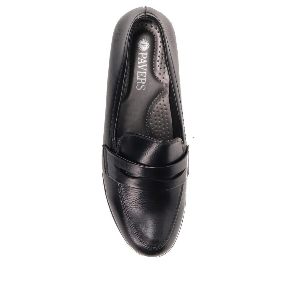 Slip-on Loafers - WK40011 / 326 397