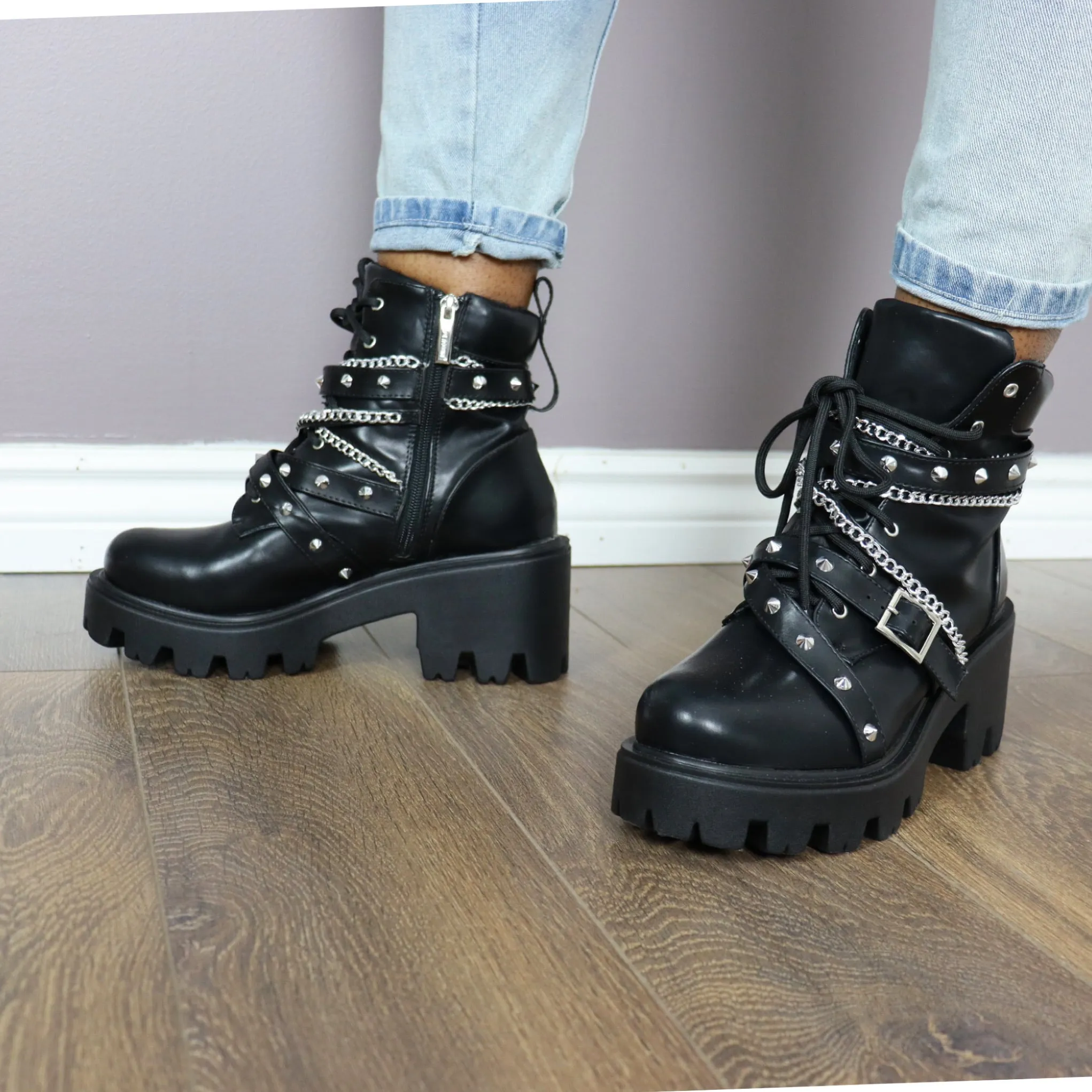 STARGATE Chained up Combat Boots