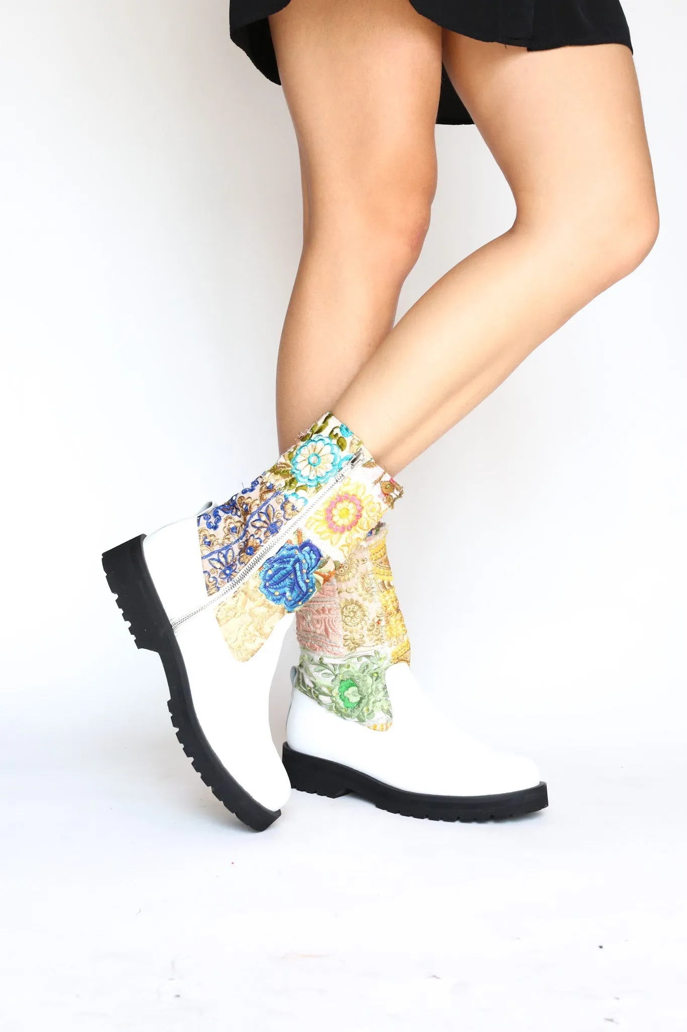 WHITE COMBAT CHUNKY BOOTS FREJA