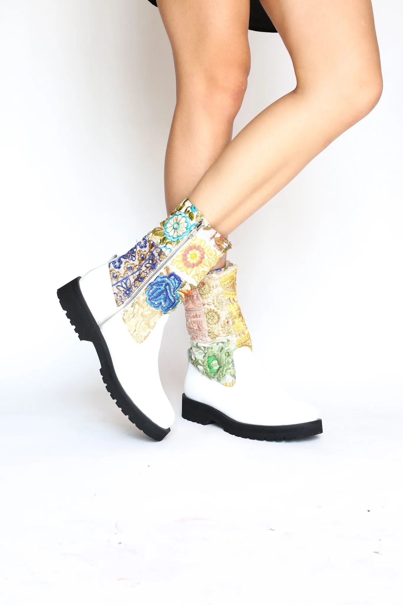 WHITE COMBAT CHUNKY BOOTS FREJA