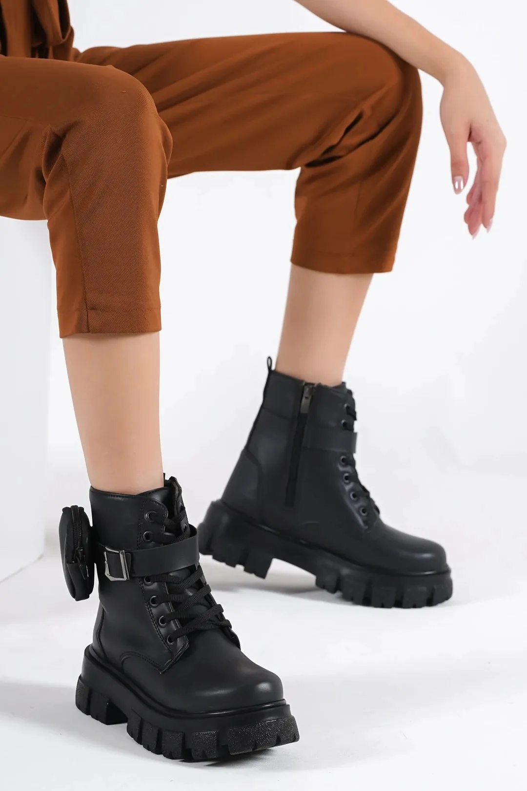 Women's Wallet Pocket Waterproof Zippered Combat Boots