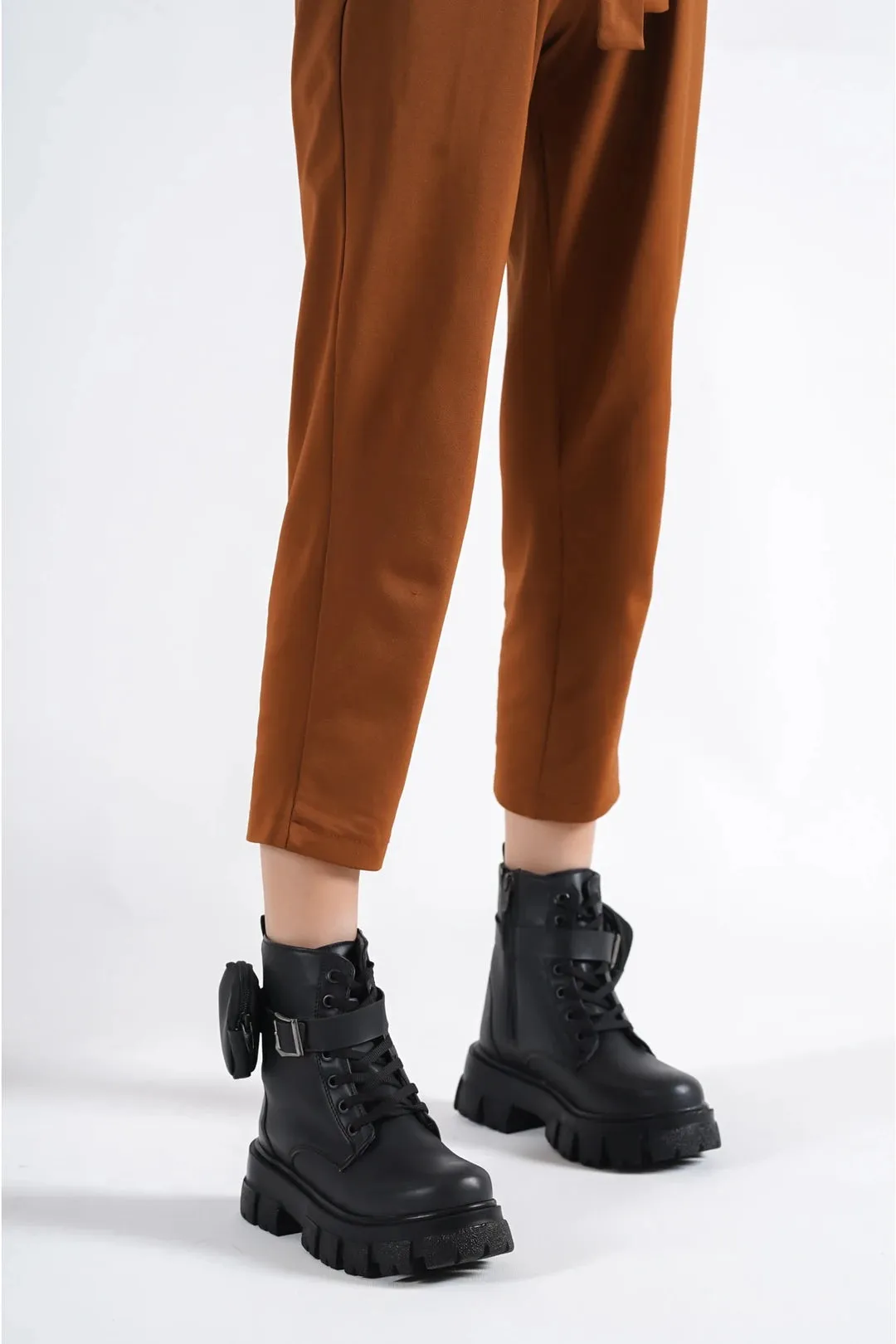 Women's Wallet Pocket Waterproof Zippered Combat Boots